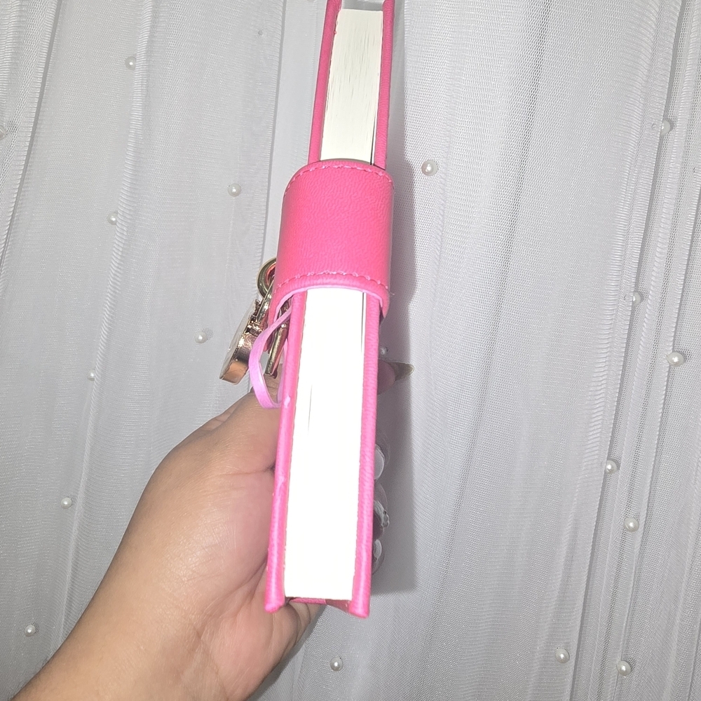 Pink Heart Lock Notebook - Picture 5 of 8